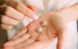 clean stud earrings