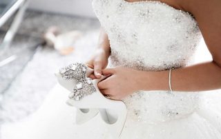 glue for swarovski crystal on clothing