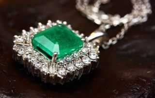 How-to-Tell-If-Your-Emerald-Is-Real