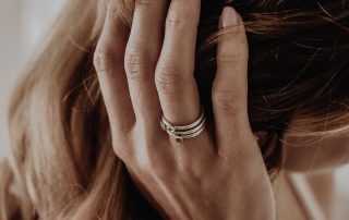 ring finger meaning