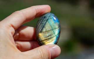 labradorite meaning and healing properties
