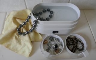 Ultrasonic cleaner