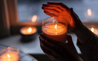 how to make candle burn evenly